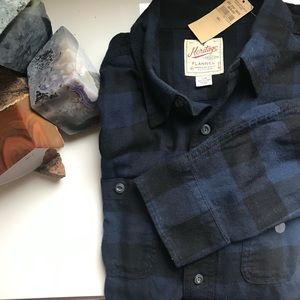 American Eagle Flannel Top